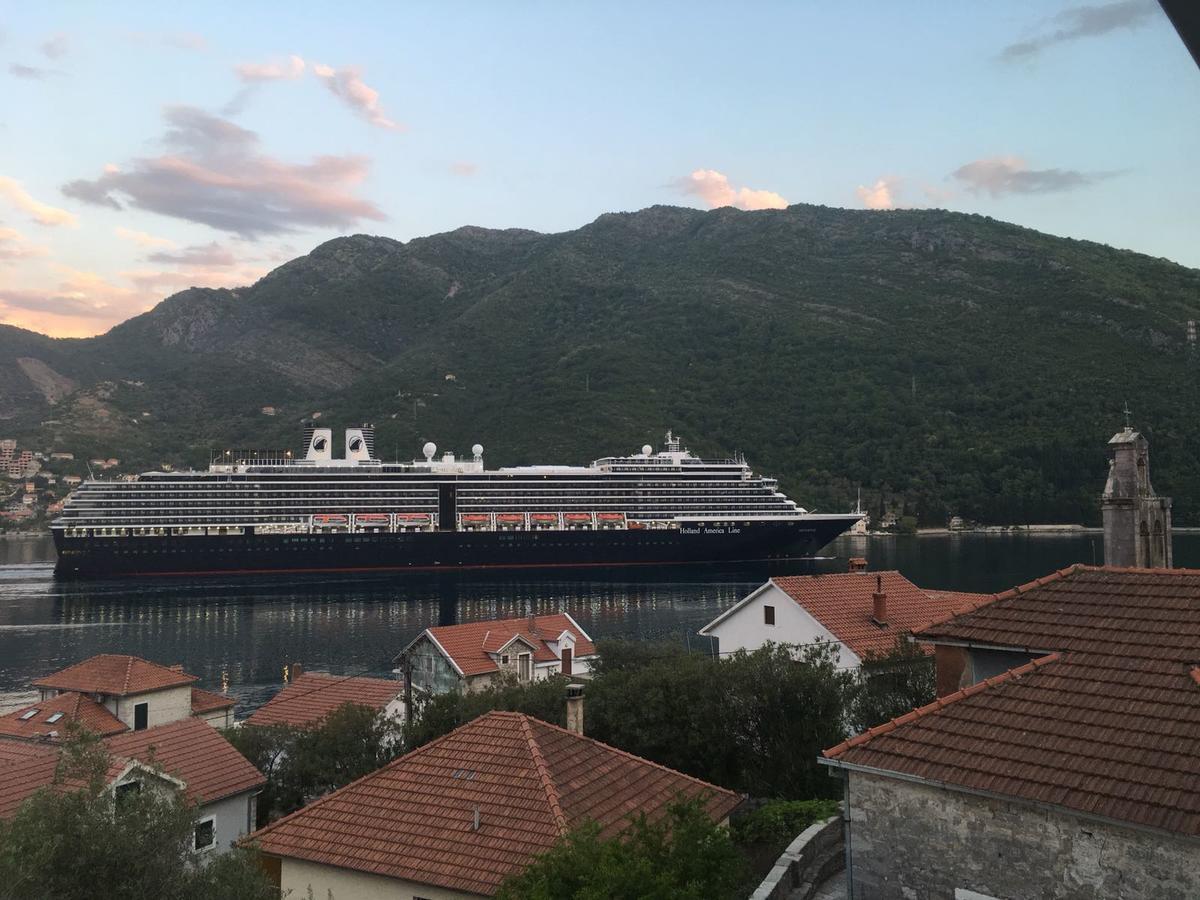 Tale House Montenegro Tivat Exterior photo