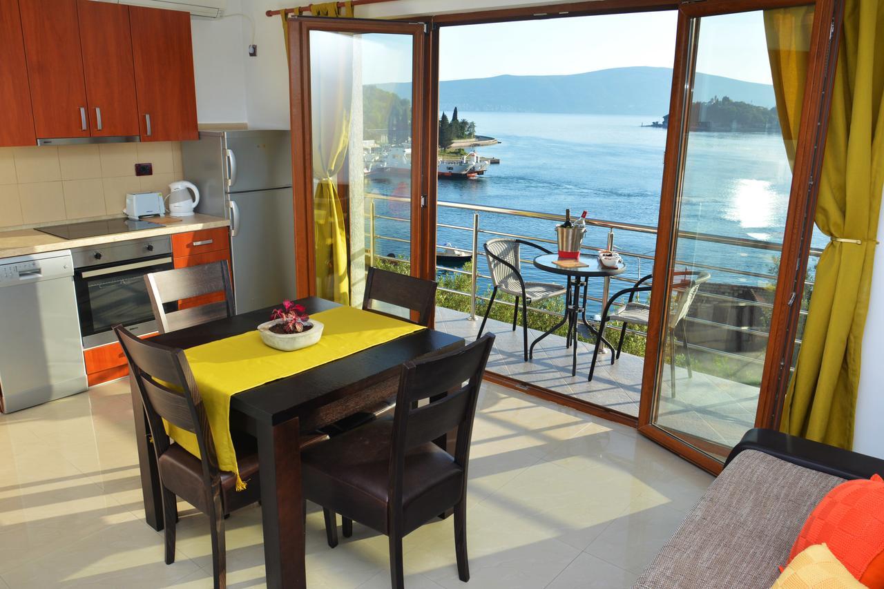 Tale House Montenegro Tivat Exterior photo